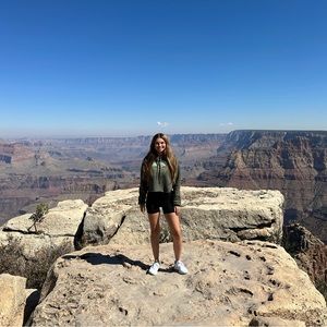 Meet your Posher, Audrey